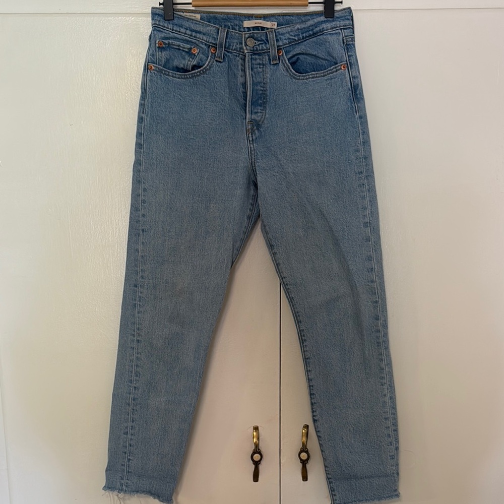 Levi's Women's Straight Leg Jeans - Blue